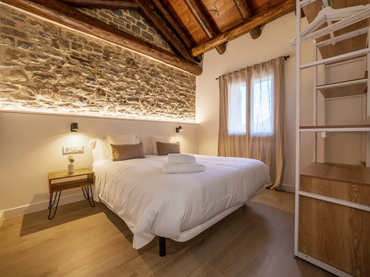 MU APARTAMENTOS RURALES ALBELLA, SOBRARBE